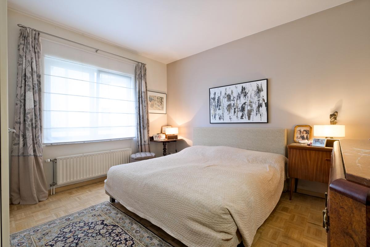 Roosevelt/Cambre : appartement 2 chambres + balcon + parking