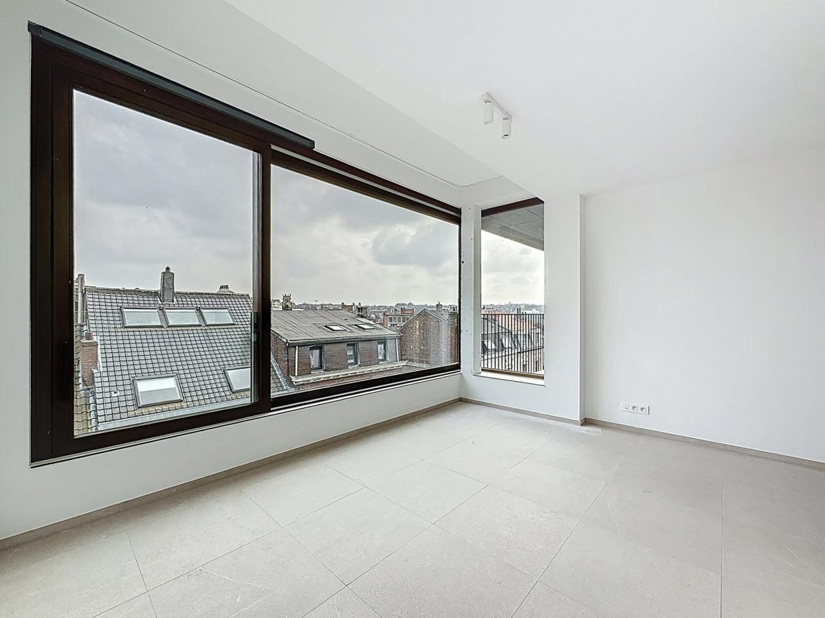 JOURDAN : Bel appartement neuf 3 CH + Terrasse