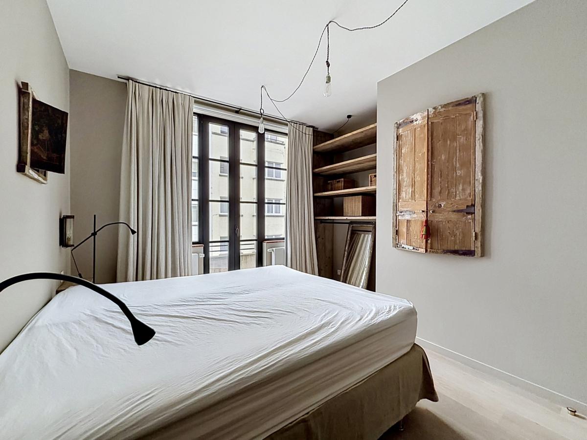 Churchill/Montjoie : Bel appartement meublé avec cour