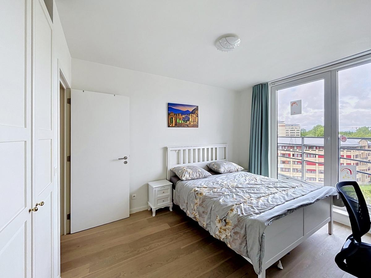 Marcel Thiry : magnifique appartement 2 chambres + terrasse