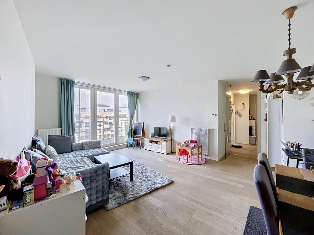 Marcel Thiry : magnifique appartement 2 chambres + terrasse