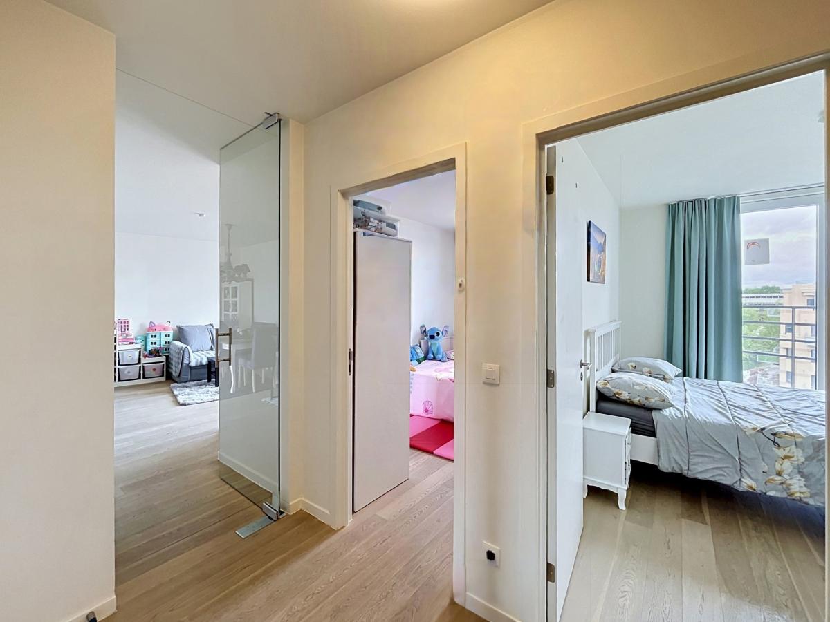 Marcel Thiry : magnifique appartement 2 chambres + terrasse