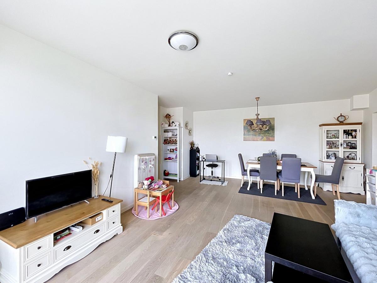 Marcel Thiry : magnifique appartement 2 chambres + terrasse