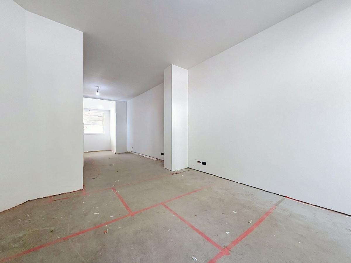 Lepoutre / Pl. Brugmann : Joli commerce casco