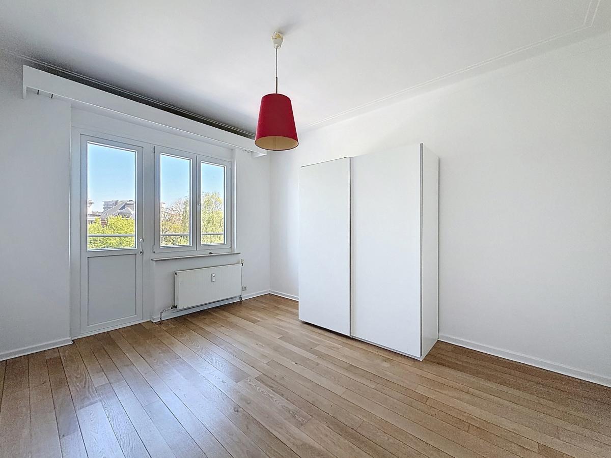 Coghen : Bel appartement rénové 1 chambre + bureau