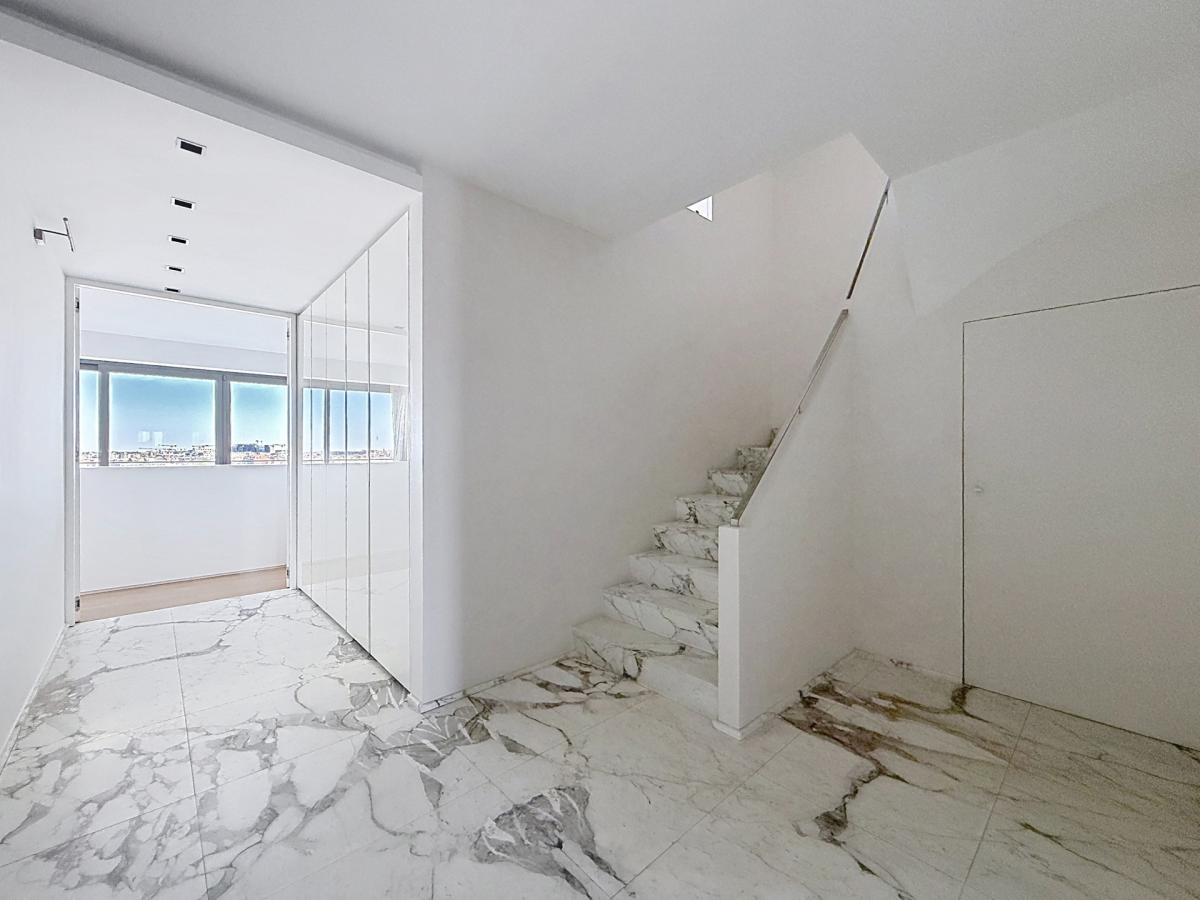 Louise - Jardin Roi : Sublime triplex penthouse + terrasses