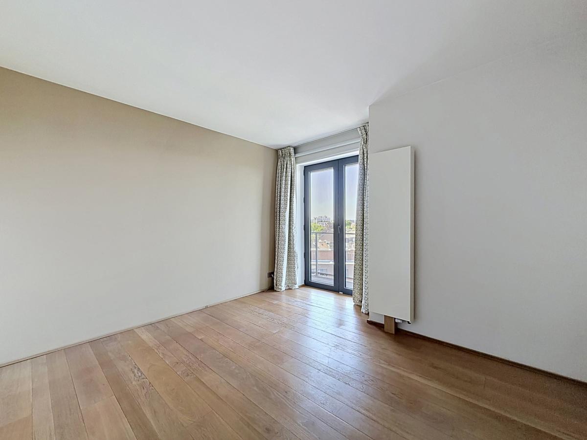 Louise - Jardin Roi : Sublime triplex penthouse + terrasses