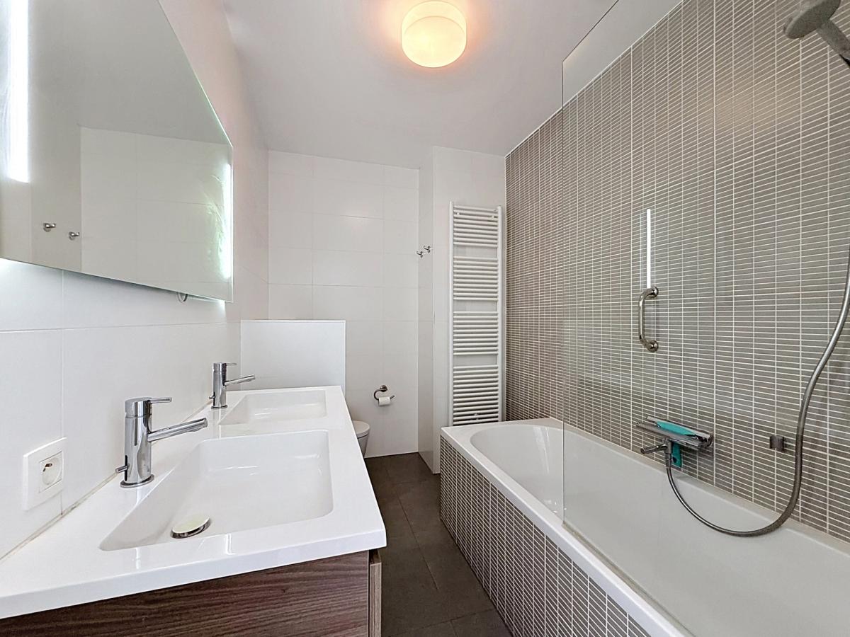 Ernest The Garden: Magnifique appartement moderne + terrasse