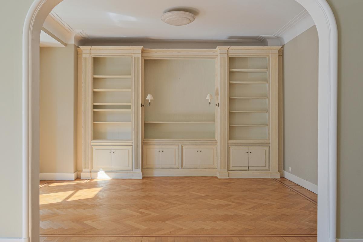 Rond Point Etoile : Superbe appartement 3 chambres 