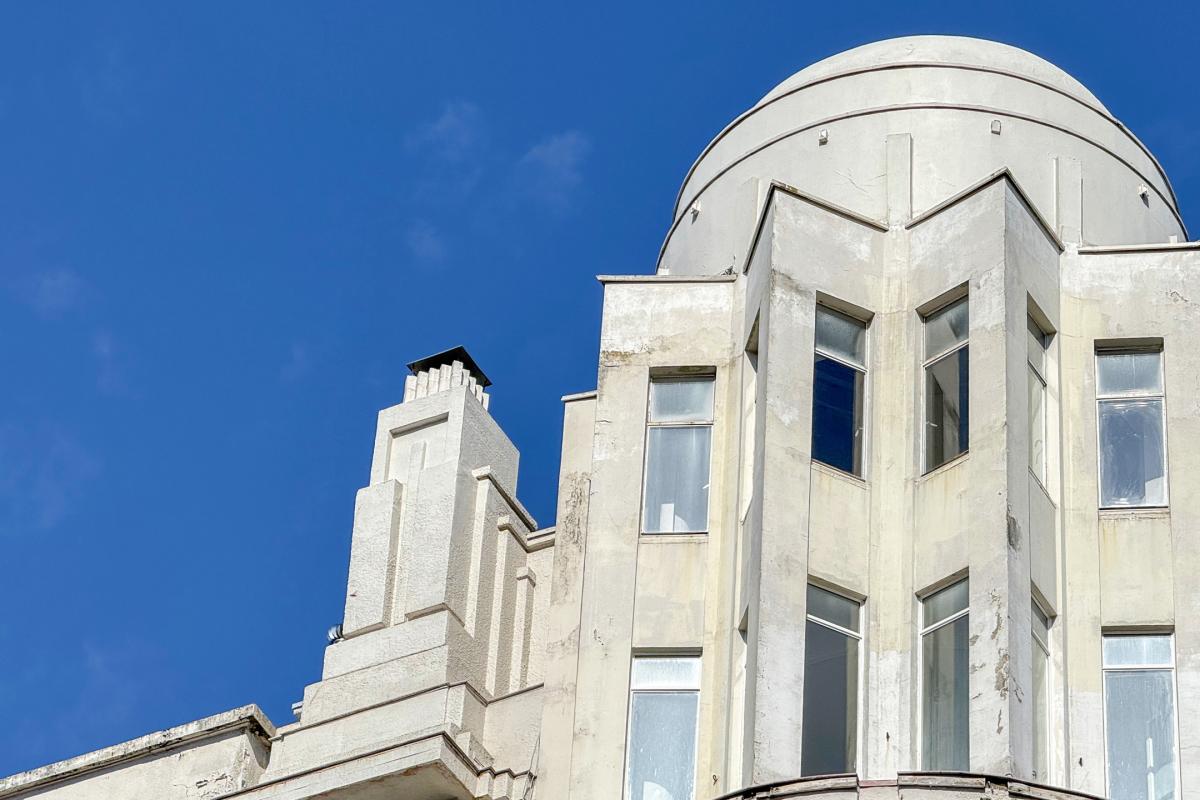 Rond Point Etoile : Superbe appartement 3 chambres 