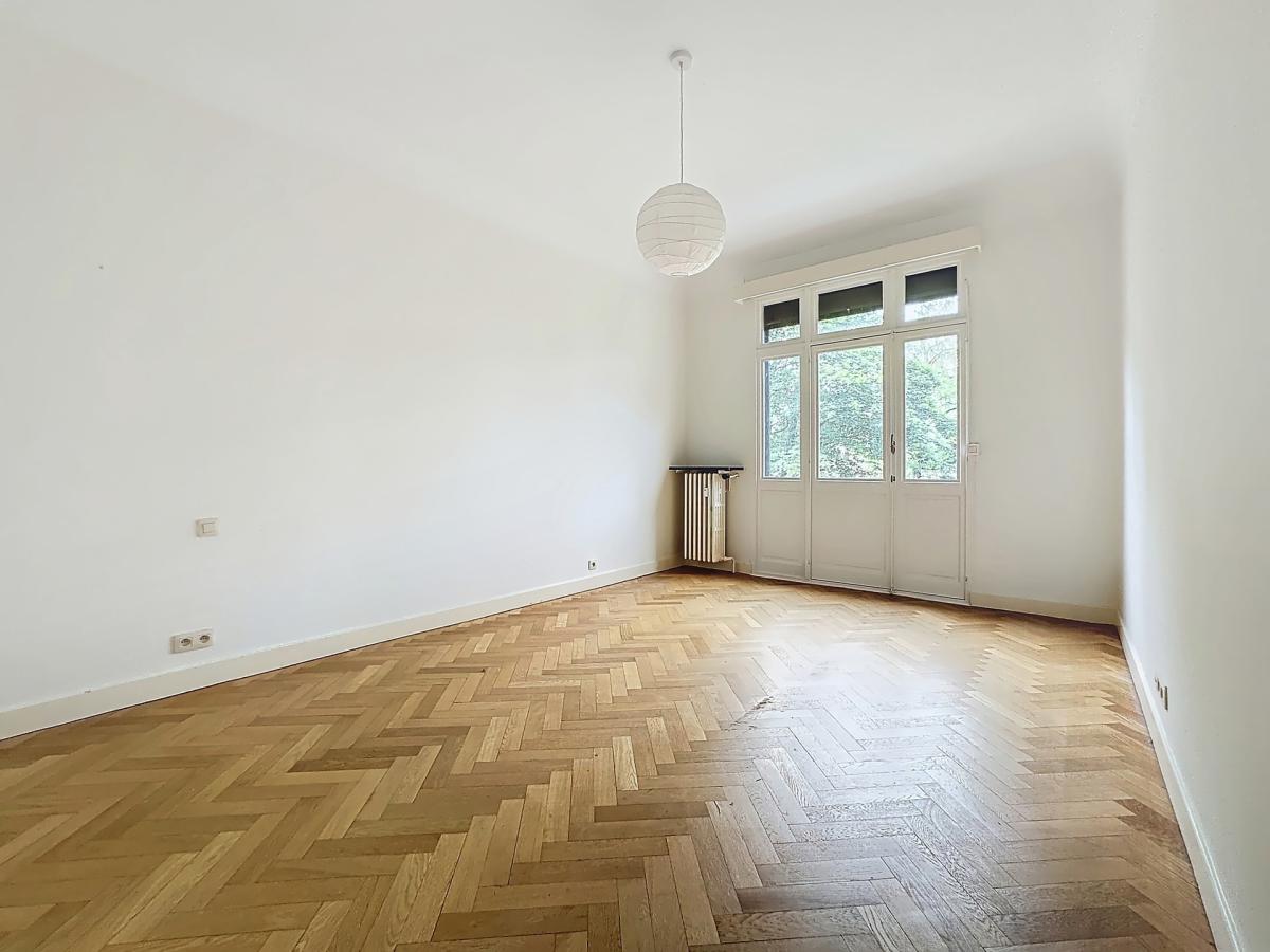 EU/Cinquantenaire : Superbe appartement 2 chambres