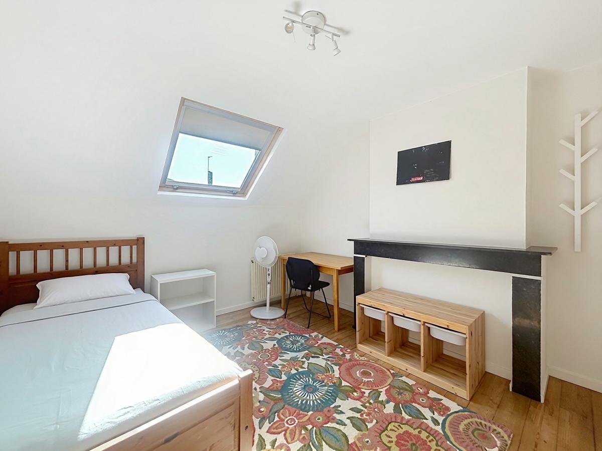 Proche Quartier EU, maison meublée 4 ch avec jardin