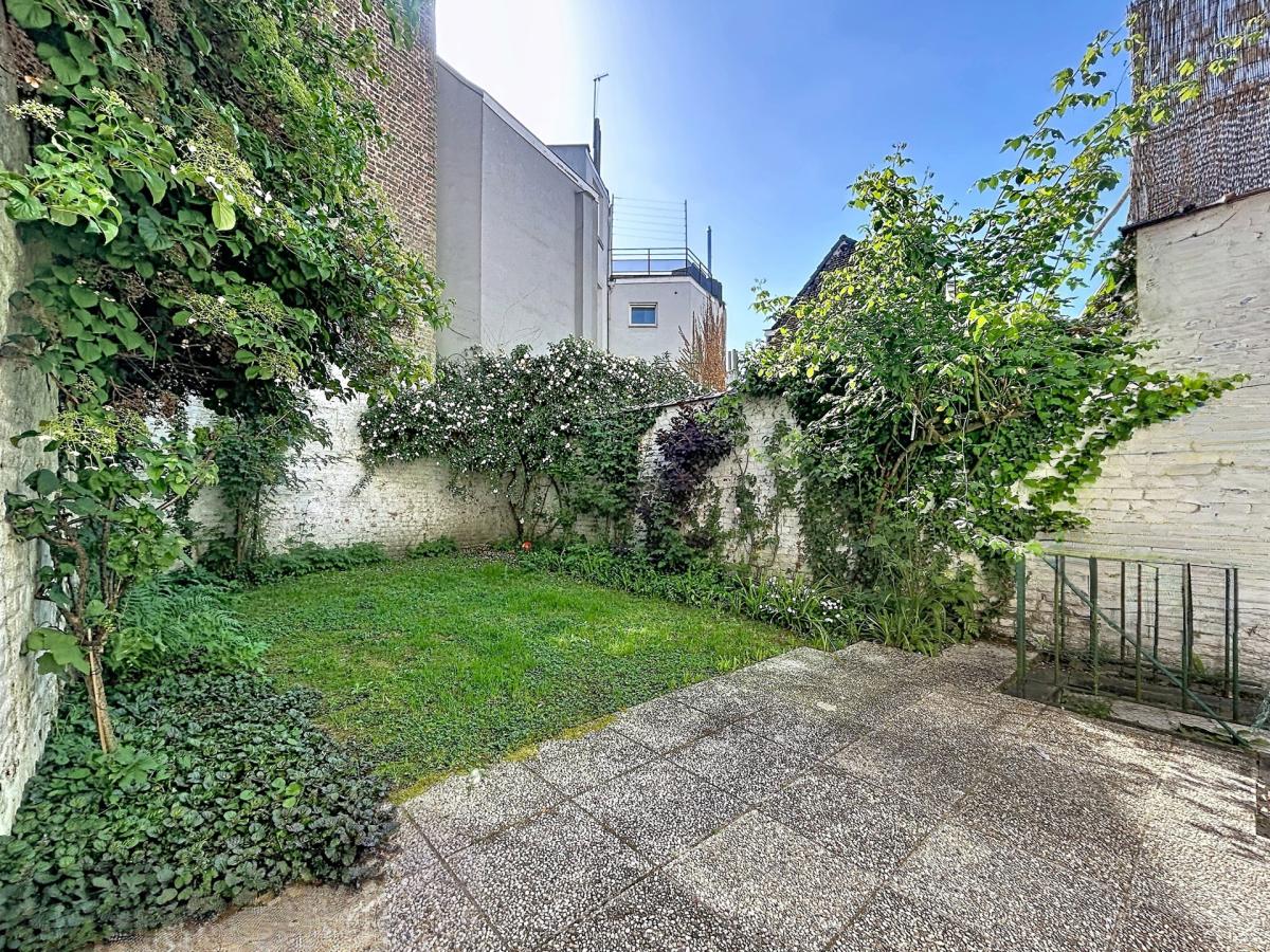Proche Quartier EU, maison meublée 4 ch avec jardin