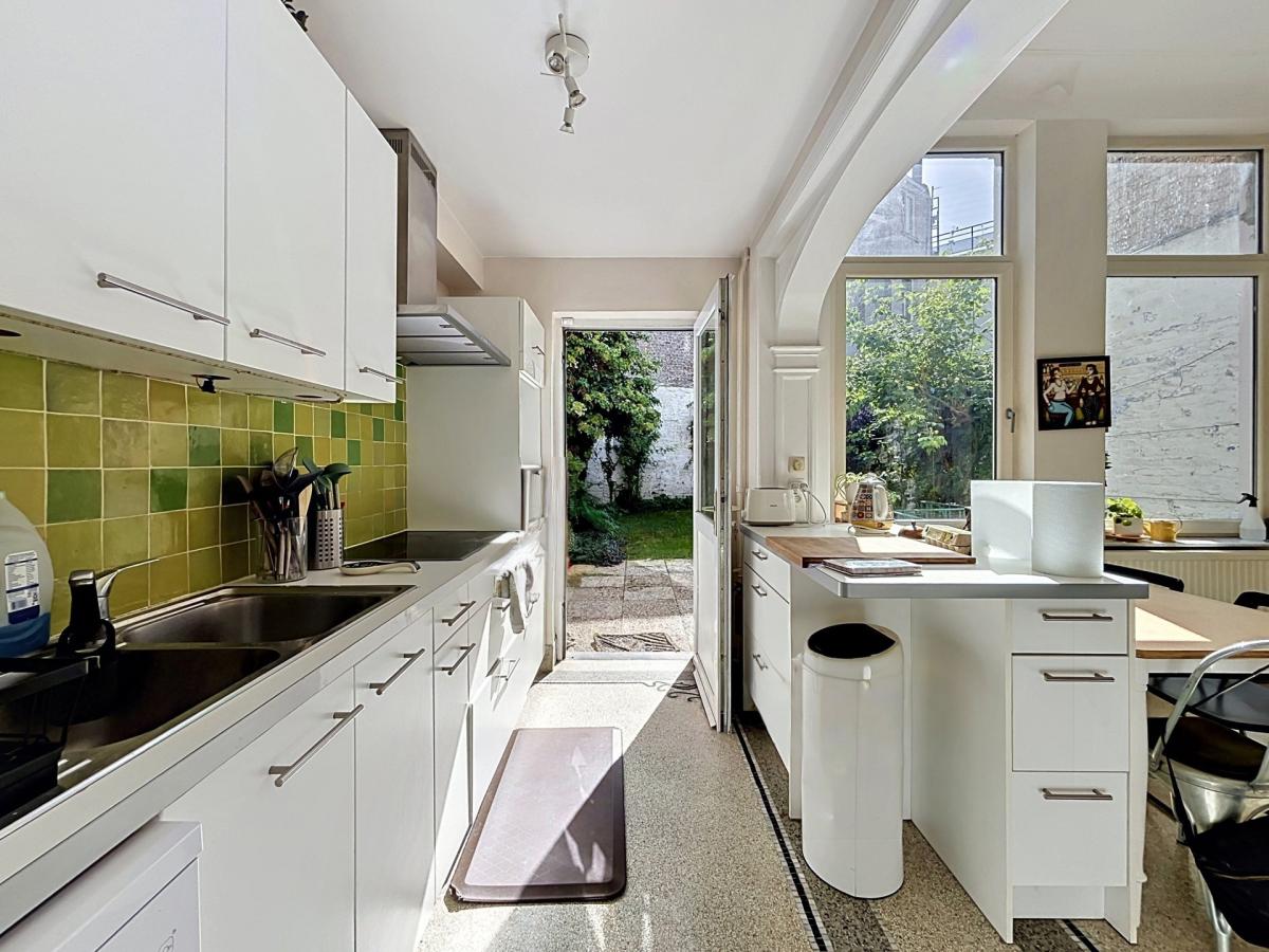 Proche Quartier EU, maison meublée 4 ch avec jardin