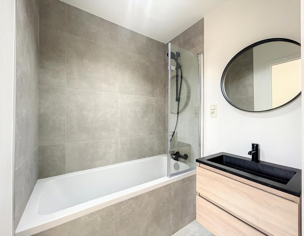 Quartier Européen - Appartement 2 ch + balcon