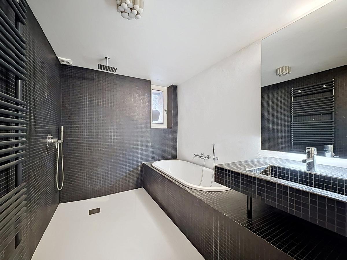 Etangs d'Ixelles : Bel appartement duplex 2 ch et jardin