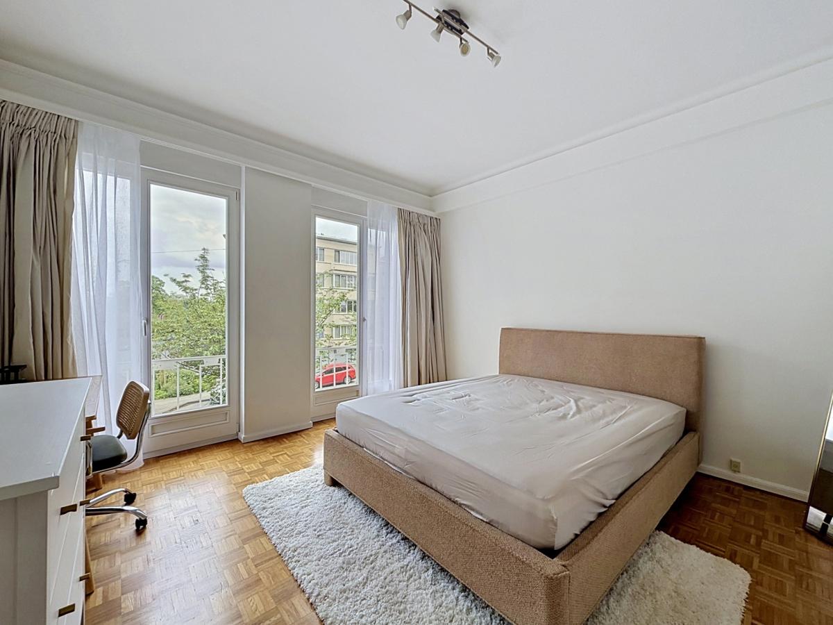 Roosevelt : Bel appartement meublé de 4 chambres + terrasse