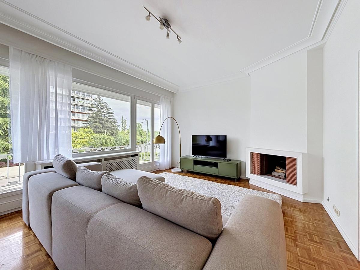 Roosevelt : Bel appartement meublé de 4 chambres + terrasse