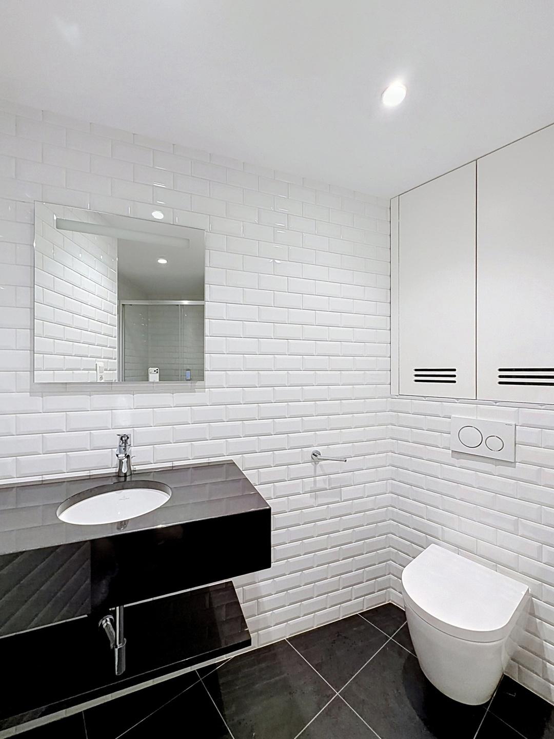 Pl. Brugmann/Lepoutre : Superbe appartement rez-de-chaussée 