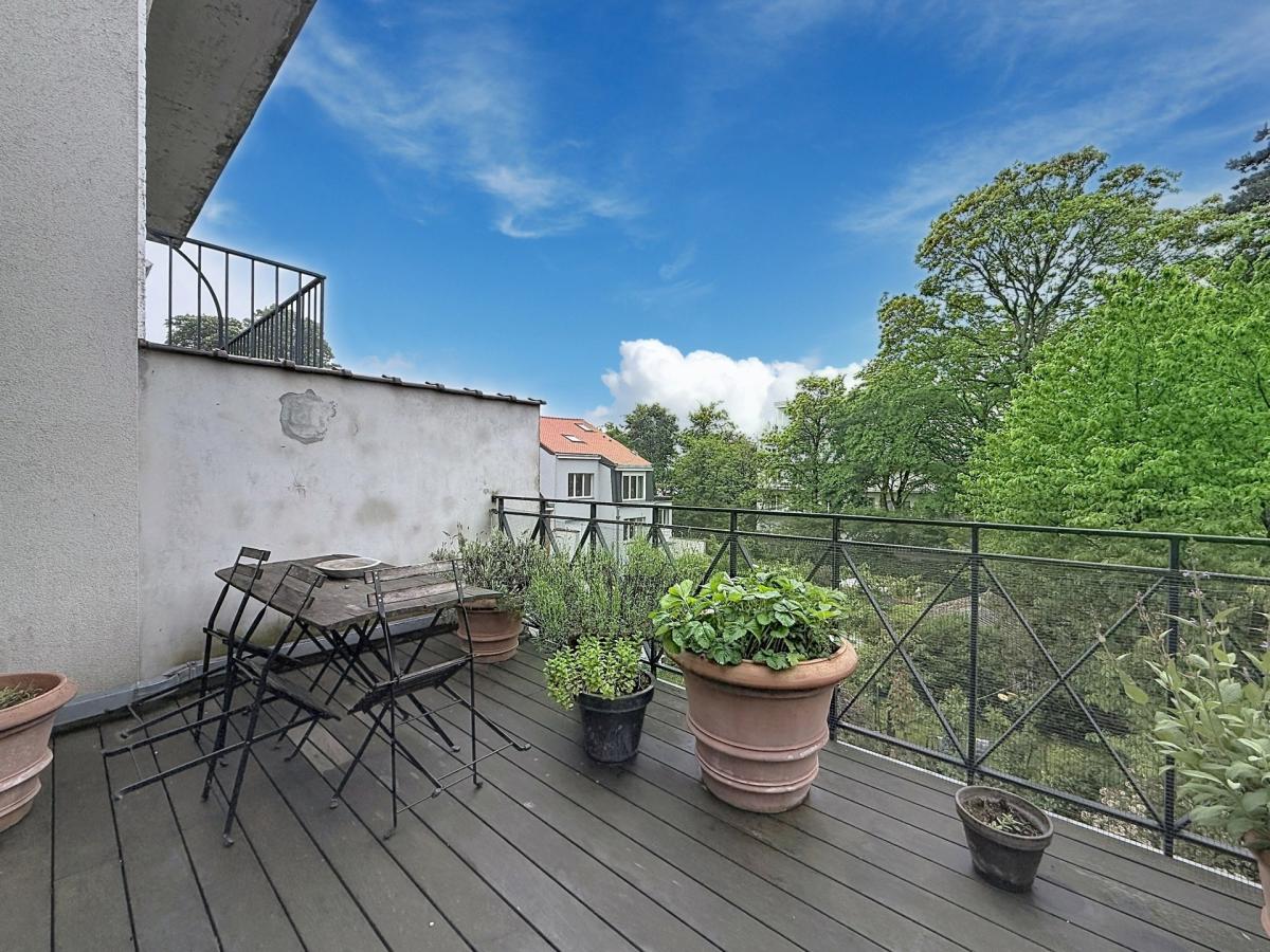 Churchill / Montjoie : Superbe duplex penthouse meublé