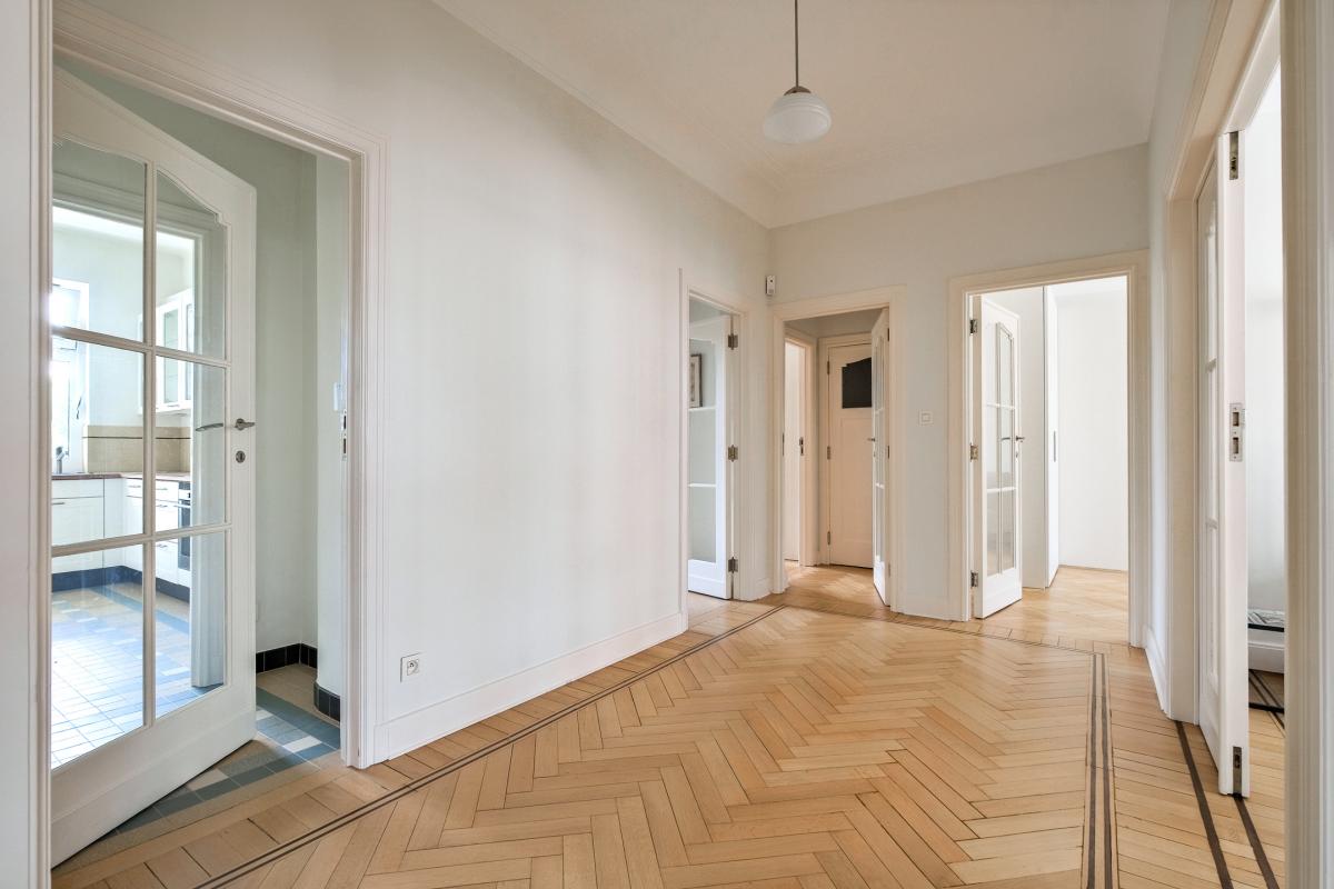 Lepoutre/Brugmann : appartement 2 chambres + terrasse