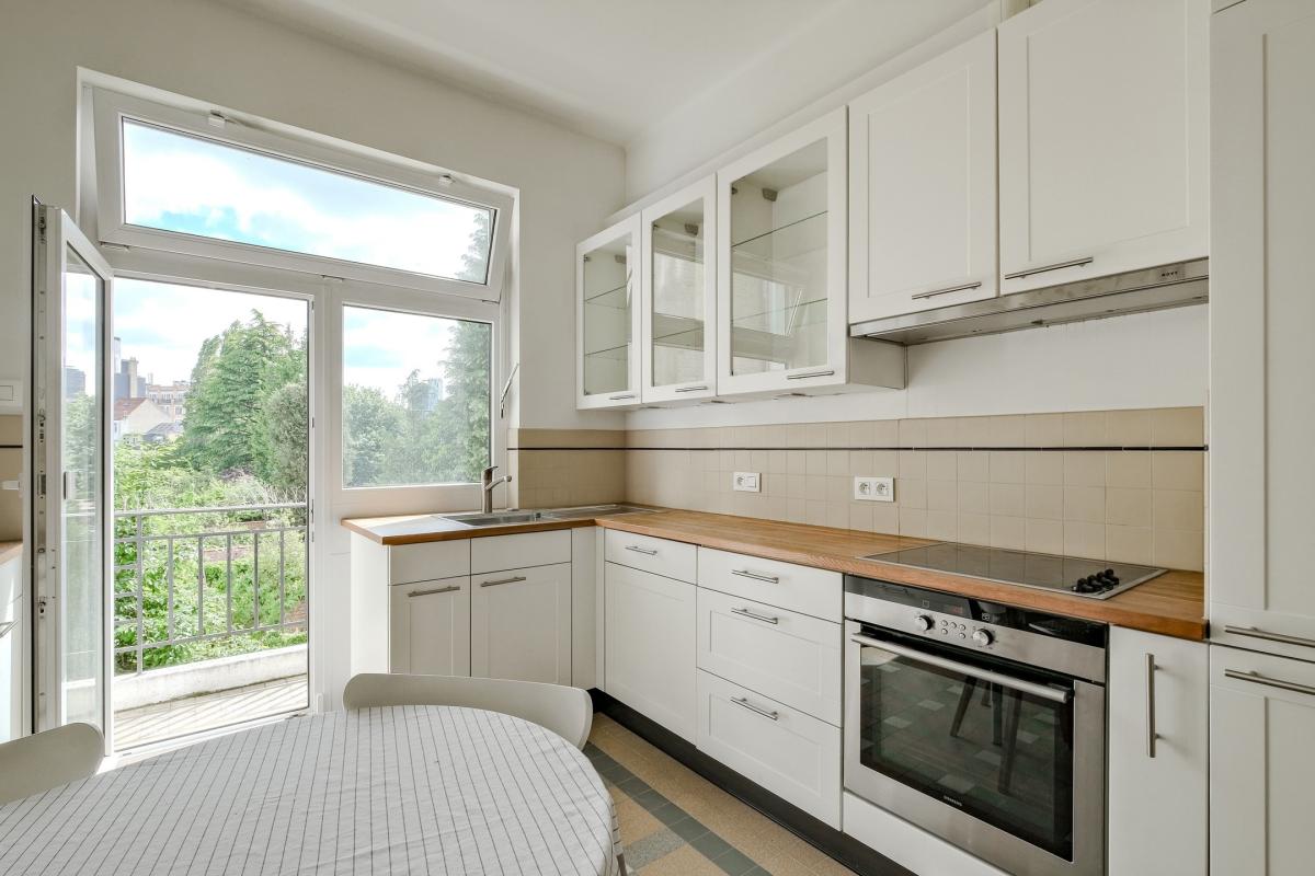 SOUS OFFRE !! Lepoutre/Brugmann : appartement 2 chambres + terrasse