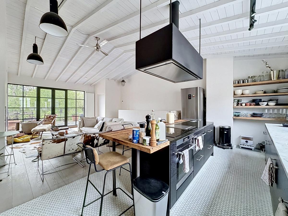 Churchill / Montjoie : Superbe duplex penthouse meublé