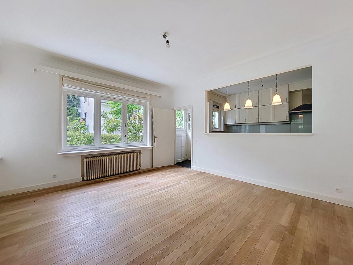 De Fré/Wolvendael : Charmante maison 3 façades avec jardin