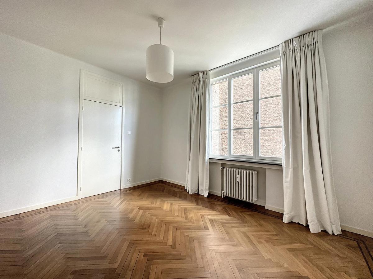Depage : Sublime appartement 4 ch. + bureau + parking