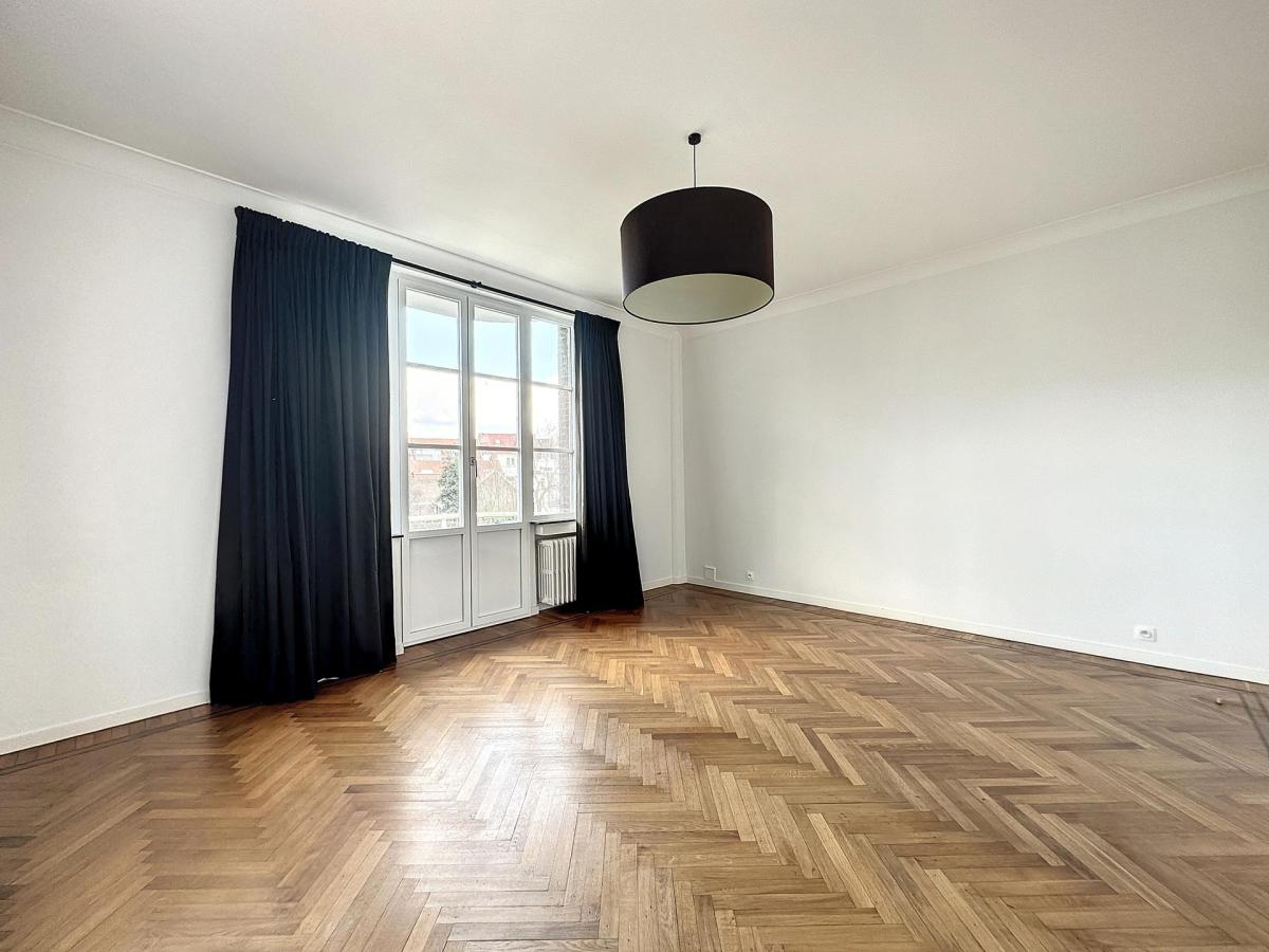 Depage : Sublime appartement 4 ch. + bureau + parking