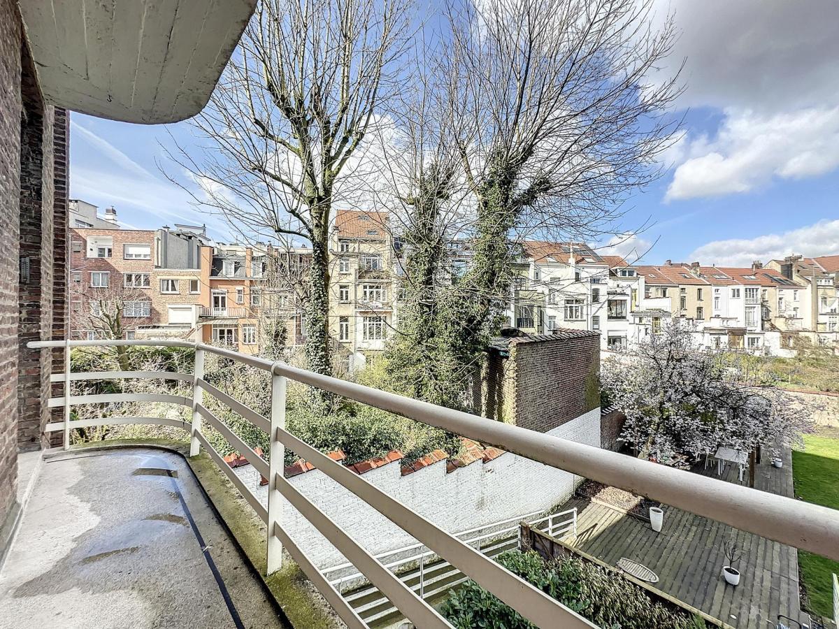 Depage : Sublime appartement 4 ch. + bureau + parking