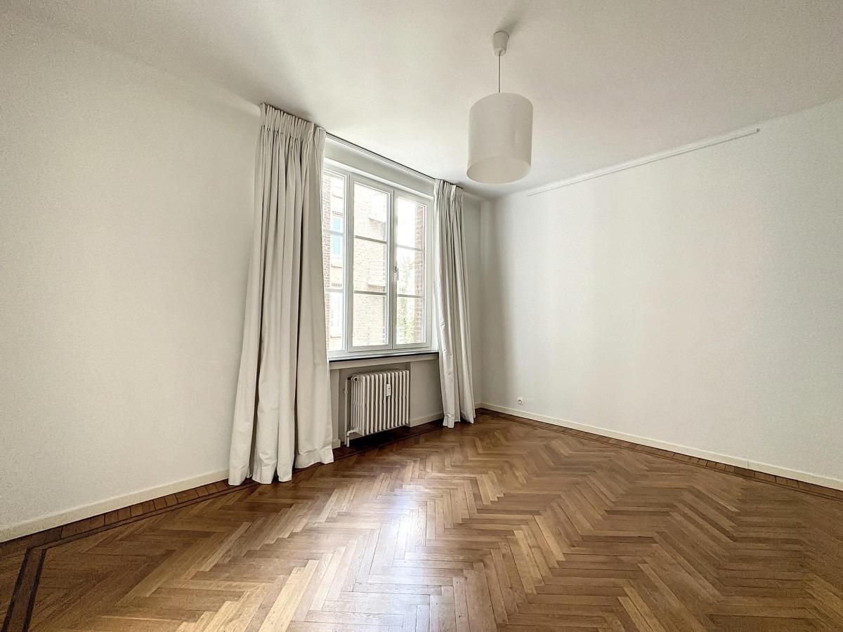 Depage : Sublime appartement 4 ch. + bureau + parking