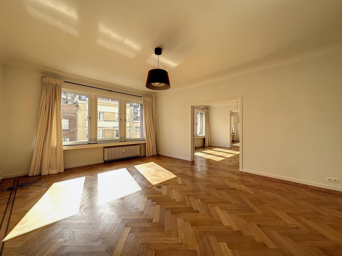 Depage : Sublime appartement 4 ch. + bureau + parking