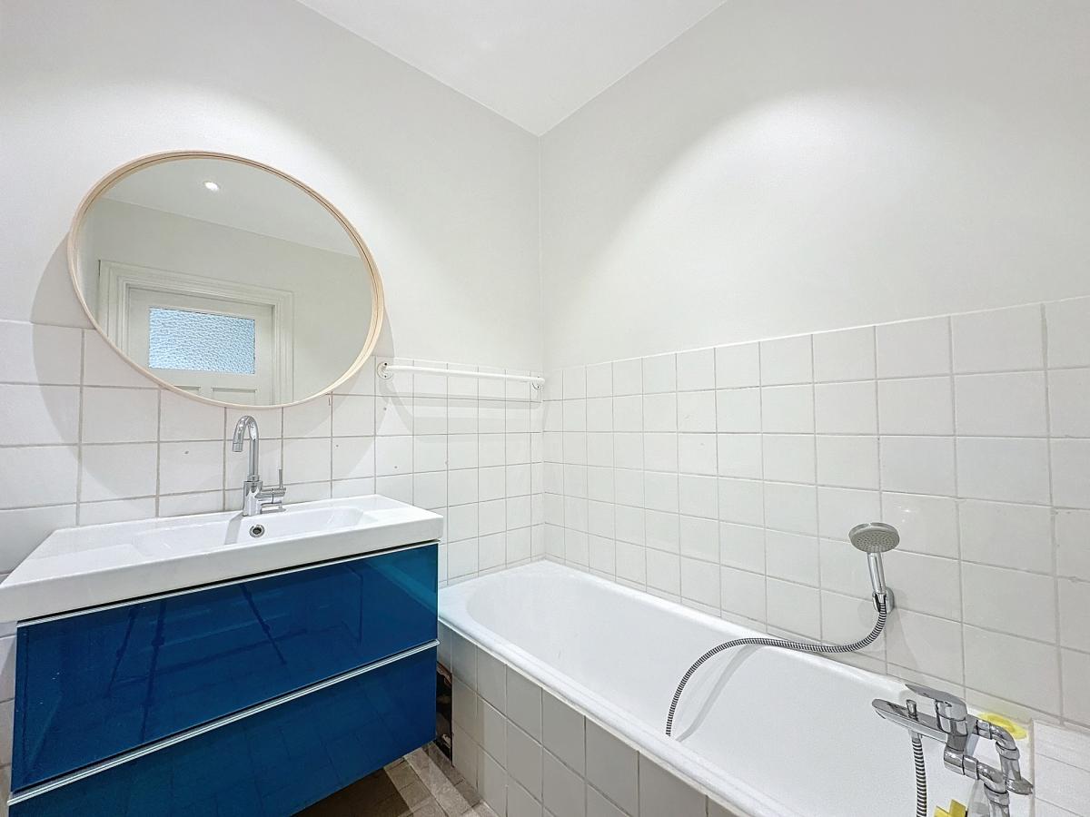Darwin : Bel appartement au dernier étage + balcon