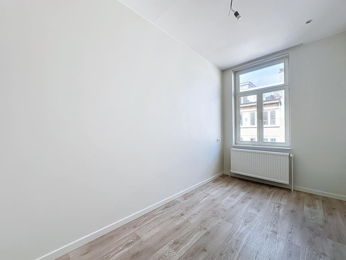 Darwin : Bel appartement au dernier étage + balcon