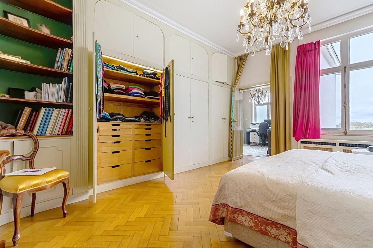Quartier Européen : Magnifique appartement 3 ch + parking