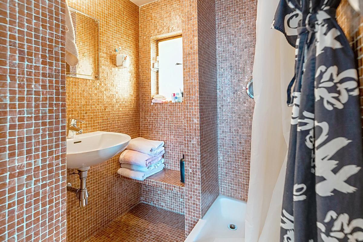 Quartier Européen : Magnifique appartement 3 ch + parking