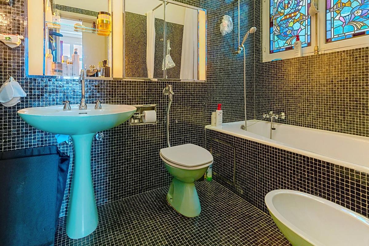 Quartier Européen : Magnifique appartement 3 ch + parking