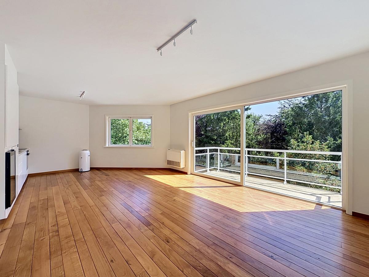 Fort Jaco : Bel appartement dernier étage rénové + terrasse