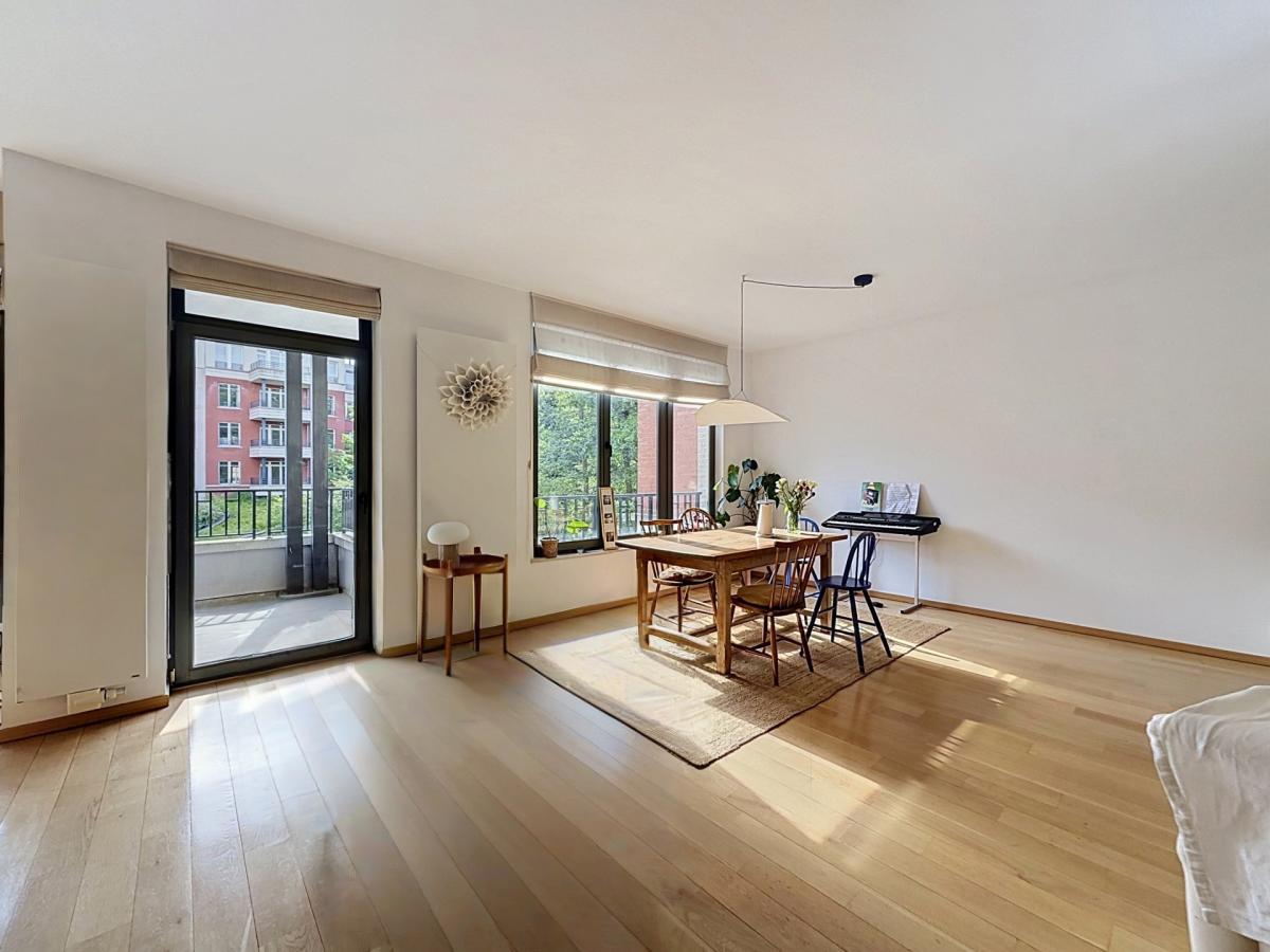 Brugmann Court : Superbe appartement + terrasse + parking