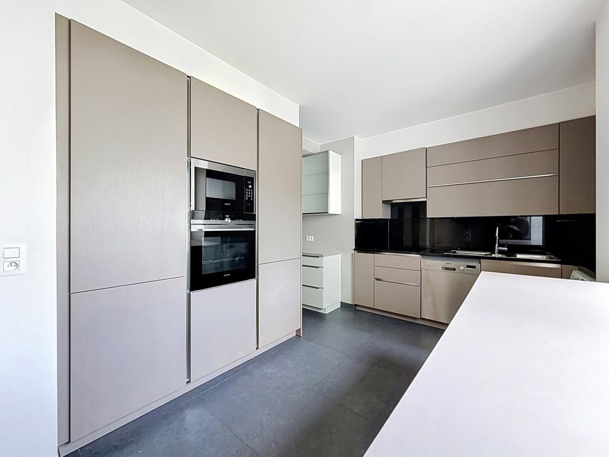 Wolvendael / Observatoire : Superbe appartement + terrasses