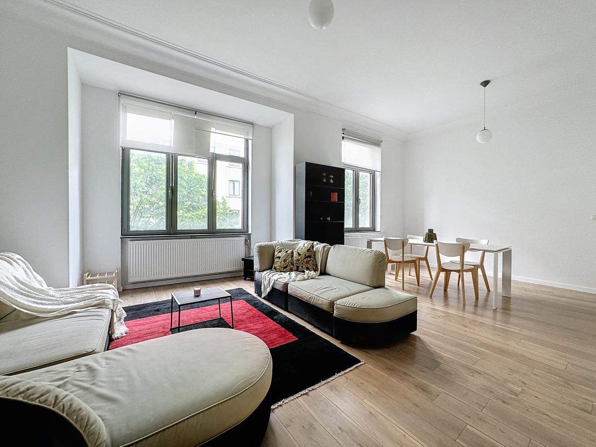 DANSAERT/ST CATHERINE - Superbe appartement 2ch meublé