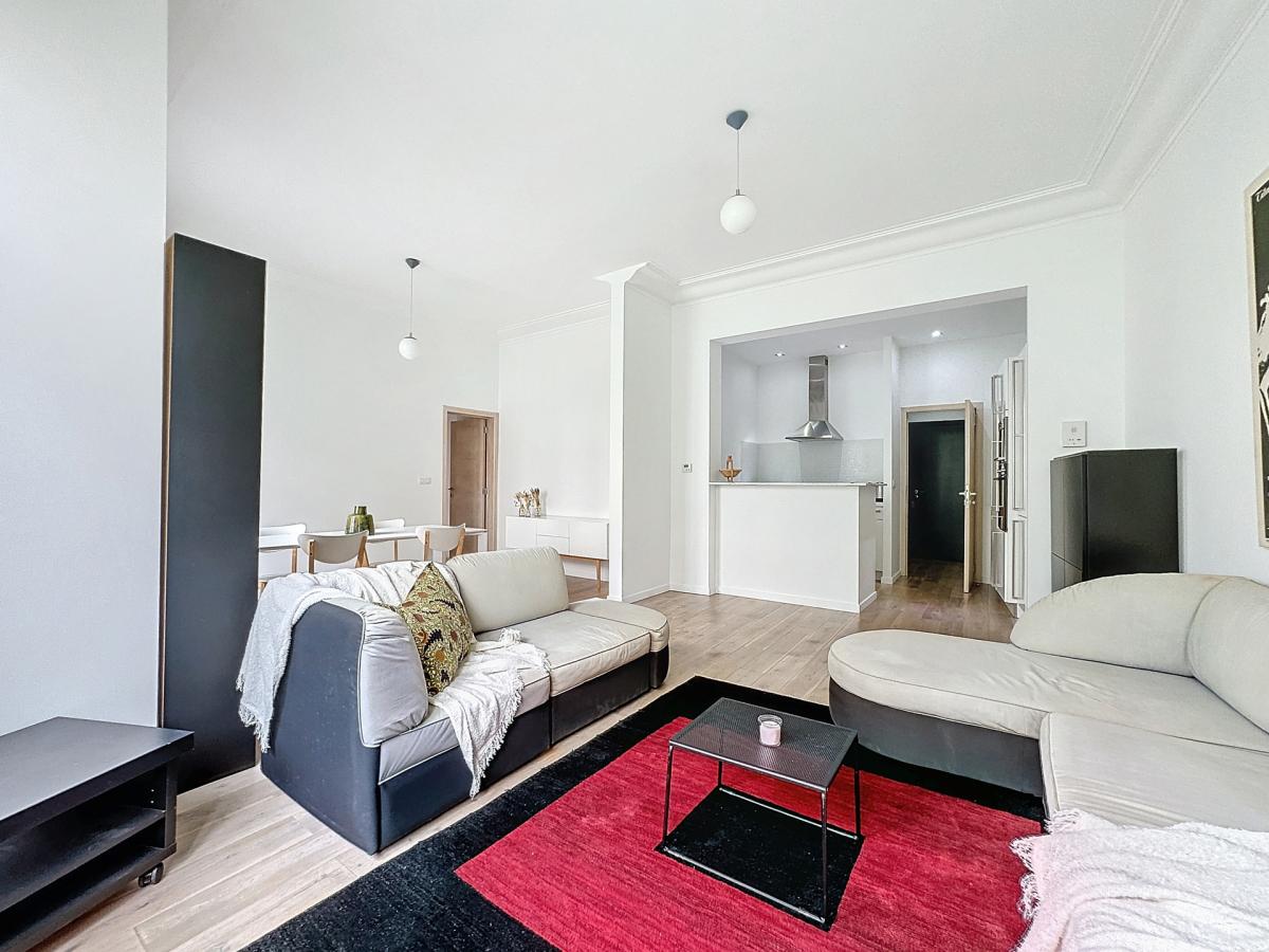 DANSAERT/ST CATHERINE - Superbe appartement 2ch meublé