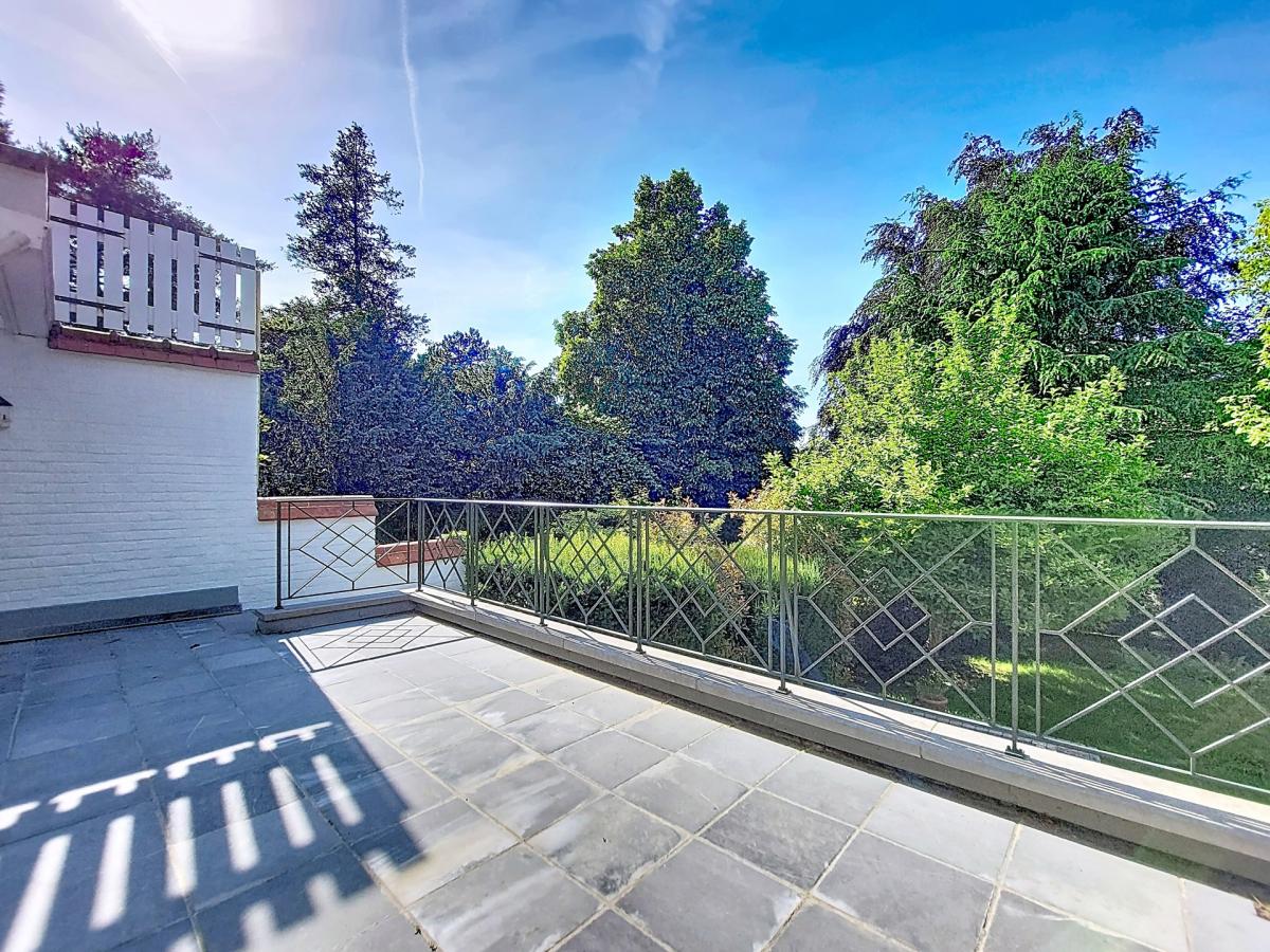 De Fré/Wolvendael : Charmante maison 3 façades avec jardin