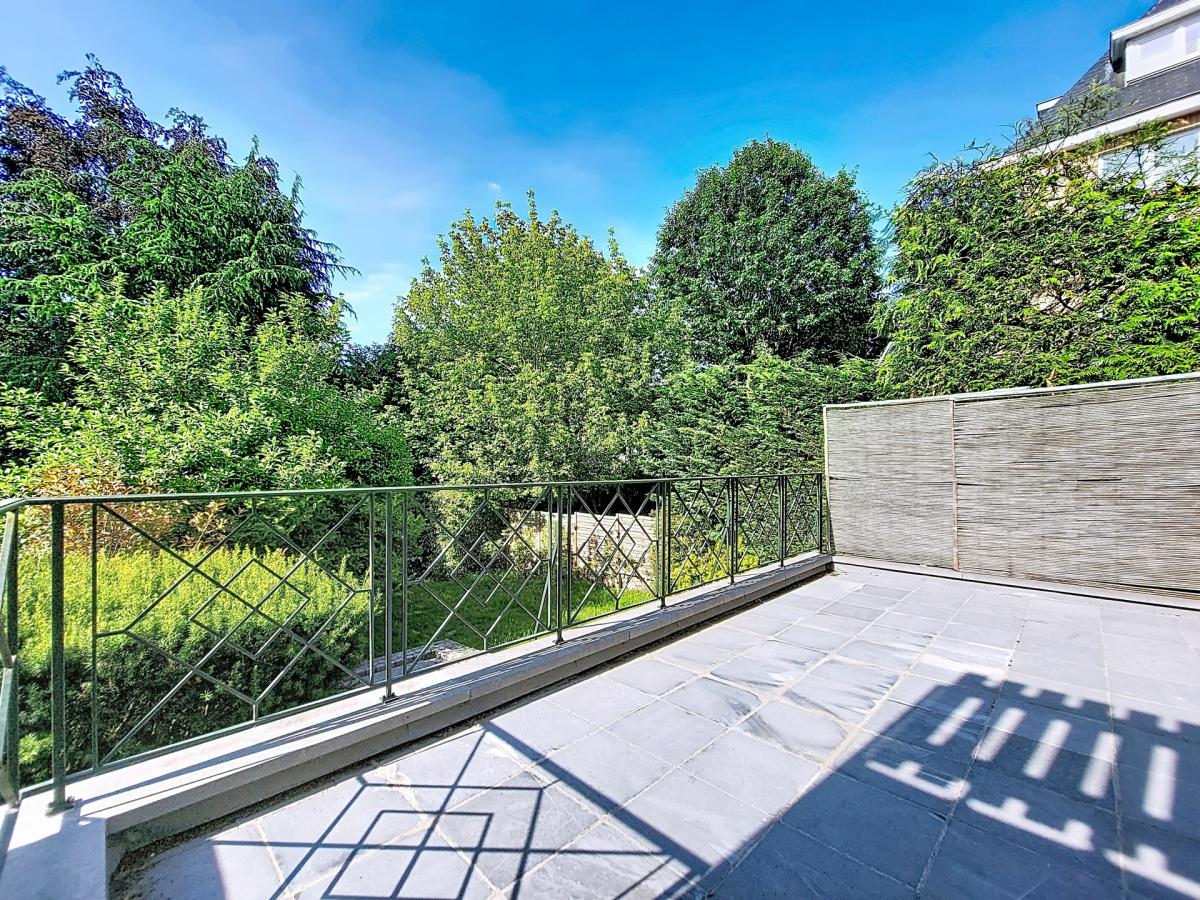 De Fré/Wolvendael : Charmante maison 3 façades avec jardin