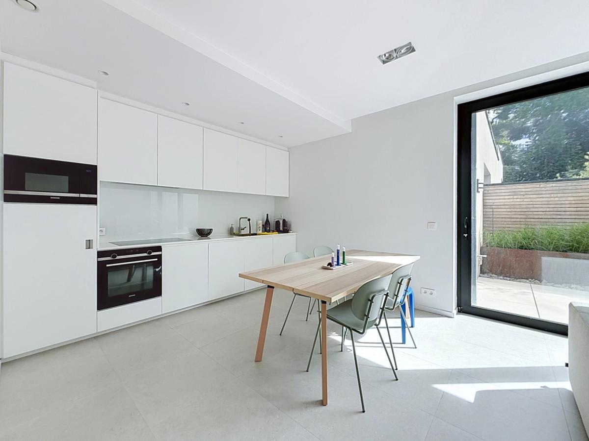 Berkendael : Magnifique appartement + terrasse ± 20 m²