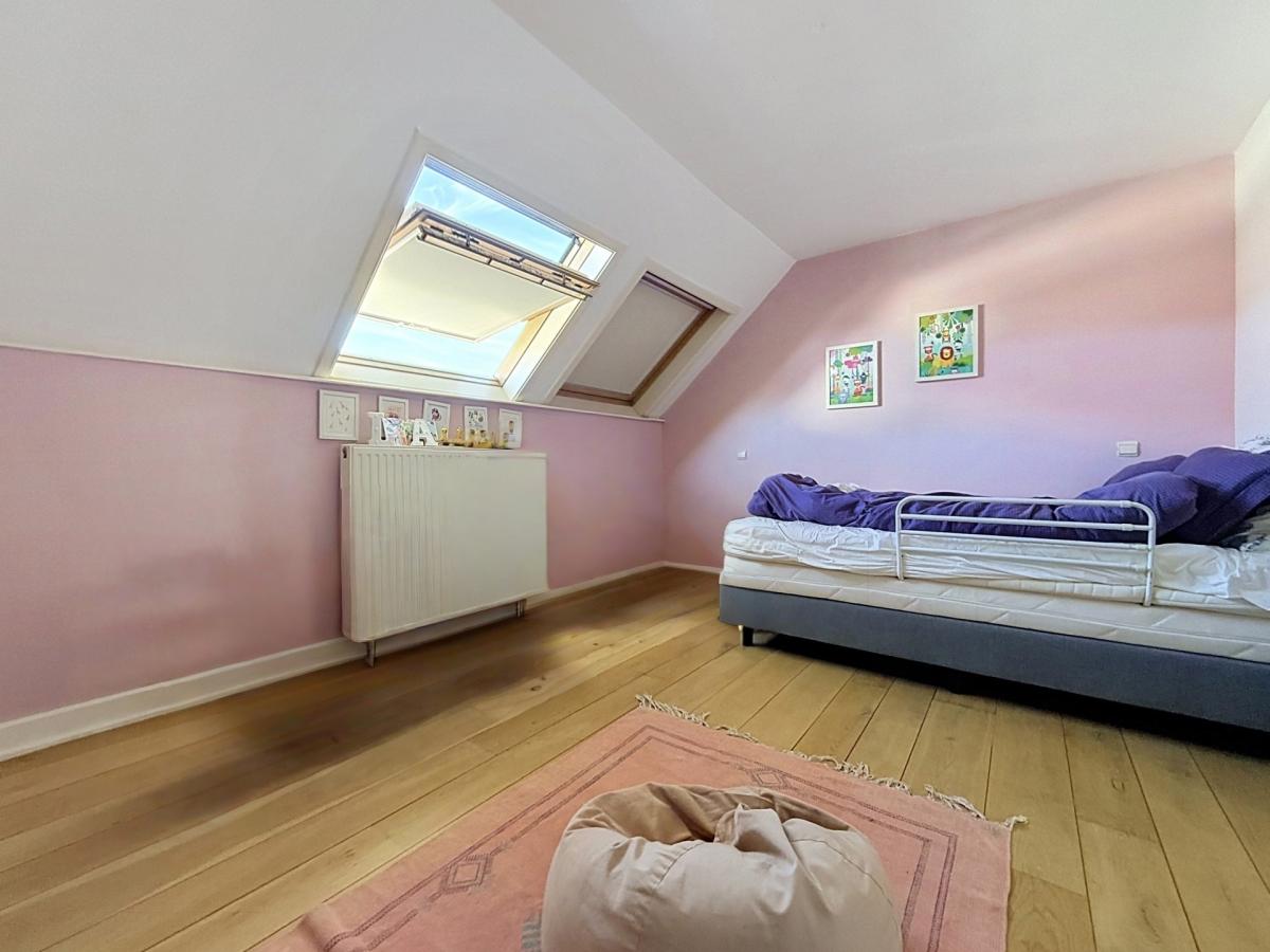 Châtelain/Stéphanie : Magnifique triplex penthouse