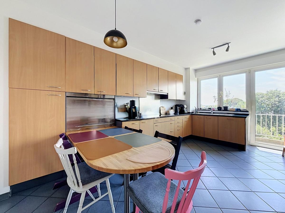 Cavell / Churchill : Bel appartement + terrasse !