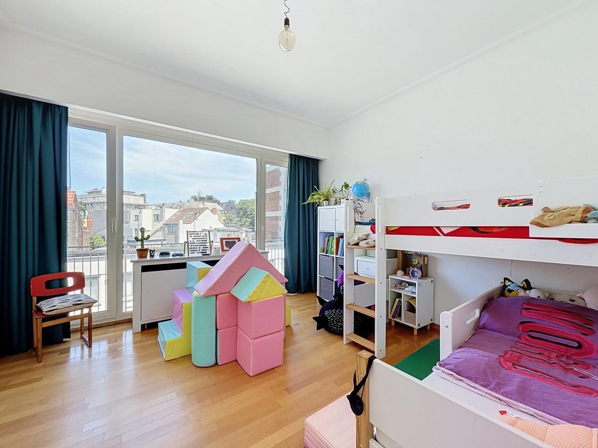 Cavell / Churchill : Bel appartement + terrasse !