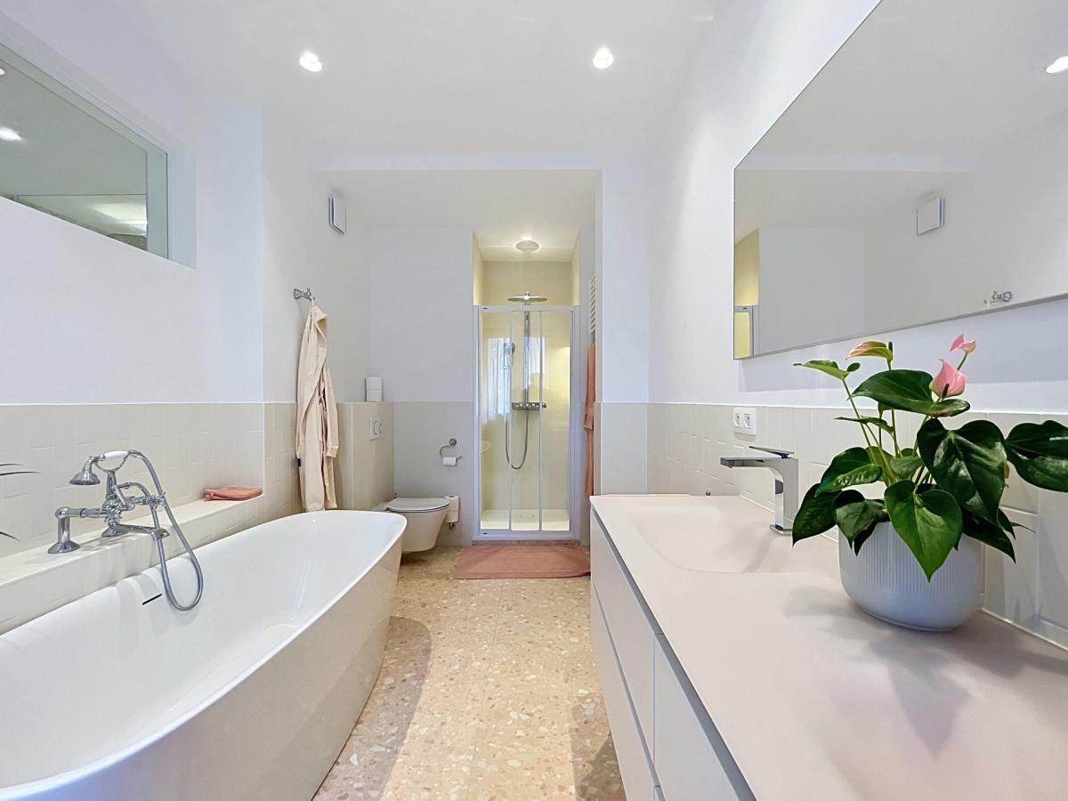 Molière : Somptueux appartement meublé + parking